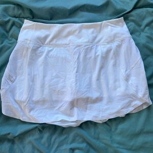 Athleta White Run With It Skort